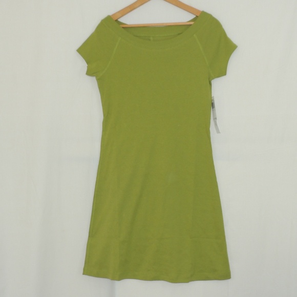 Workshop short raglan sleeve dress
Green - Picture 2 of 8
